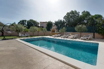 Villa with Pool in Pinezići for Up to 10 Guests