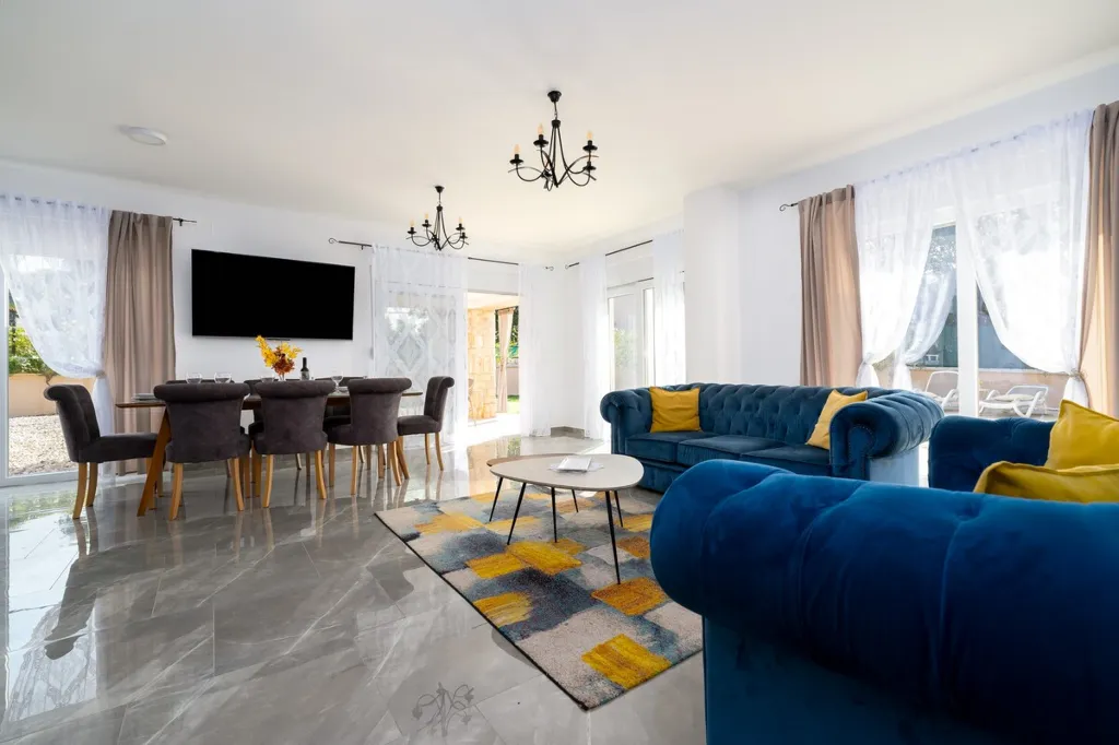 Villa with Pool in Pinezići for Up to 10 Guests