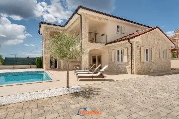 Pool House Near Beach in Pinezići for 10 Guests