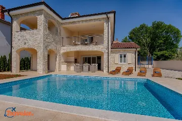 Pool House Near Beach in Pinezići for 10 Guests