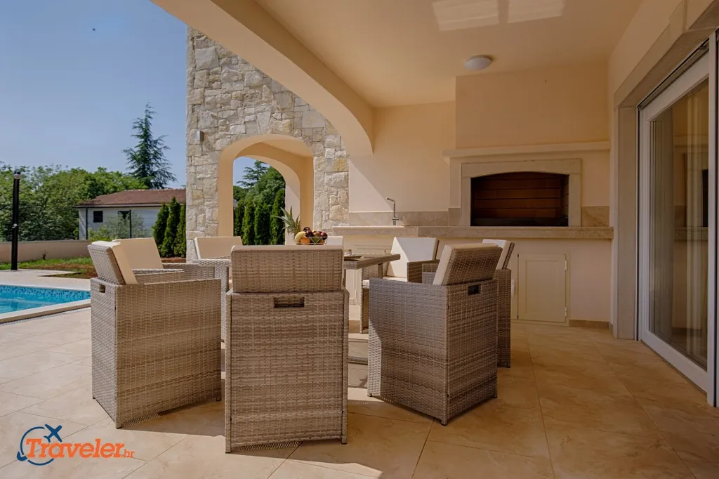 Pool House Near Beach in Pinezići for 10 Guests