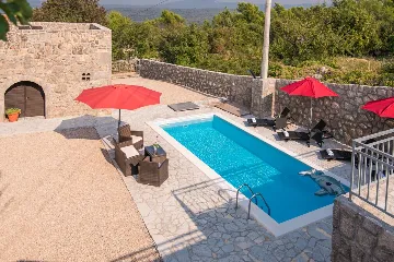 Vrh Villa with Private Pool for Up to 10 Guests