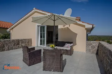 Vrh Villa with Private Pool for Up to 10 Guests