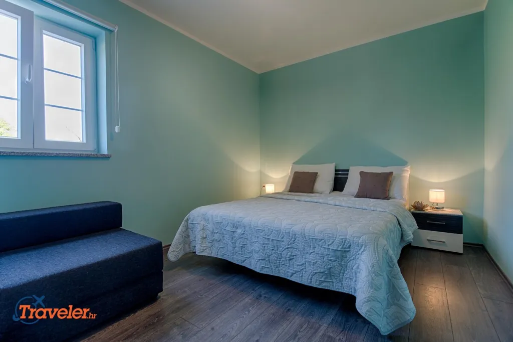 Vrh Villa with Private Pool for Up to 10 Guests