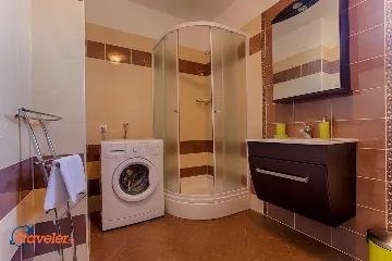 Vrh Villa with Private Pool for Up to 10 Guests