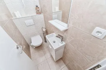 Modern 4-Bedroom House in Privlaka for 8 Guests