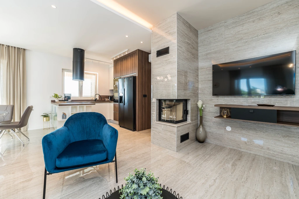 Privlaka Sea-Front Villa with Heated Pool & Jacuzzi