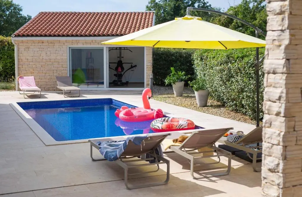 Air-Conditioned Villa with Pool in Vrbnik, Croatia