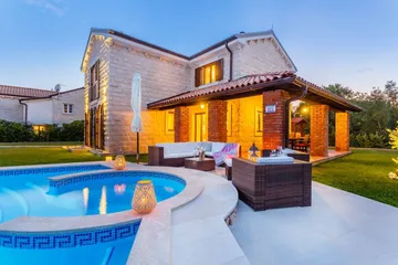 Dobrinj Villa with Heated Pool for Up to 7 Guests