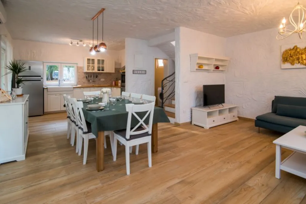 Stone Villa in Risika for Up to 7 Guests