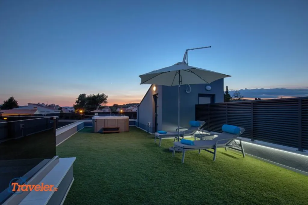 Penthouse with Private Roof Terrace in Krk
