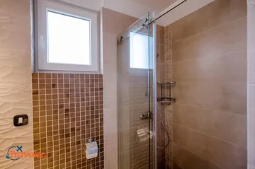 Penthouse in Krk with Private Roof Jacuzzi