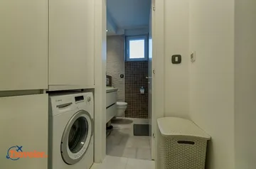 Penthouse in Krk with Private Roof Jacuzzi