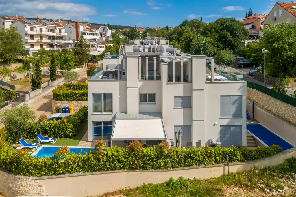Malinska Villa with Pool and Sea View