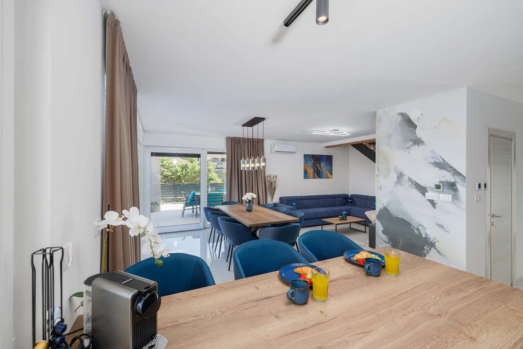 Villa with Private Pool in Vrbnik