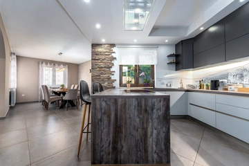 Kastav 4-Bedroom Villa for Up to 8 Guests