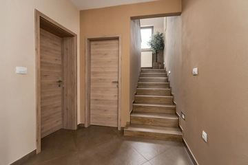 Kastav 4-Bedroom Villa for Up to 8 Guests