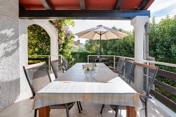 4-Bedroom Villa in Poreč for Up to 8 Guests