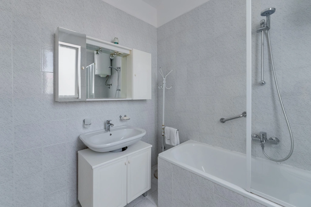 4-Bedroom Villa in Poreč for Up to 8 Guests