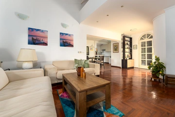 4-Bedroom Villa in Poreč for Up to 8 Guests