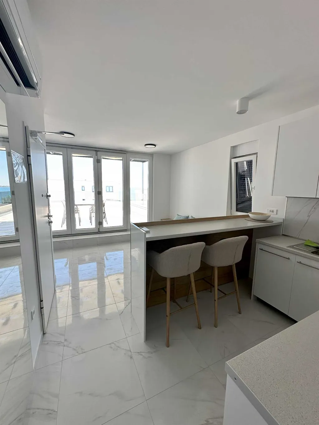 Studio Apartment with Sea View in Vir