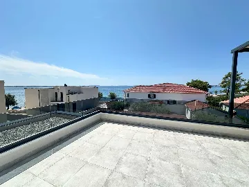 Studio Apartment with Sea View in Vir