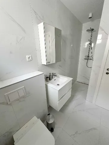 Sea-View Terrace Apartment for 2 in Vir