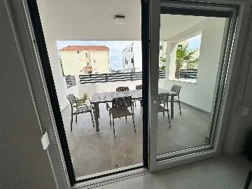 2-Bedroom Apartment with Sea View Terrace in Vir