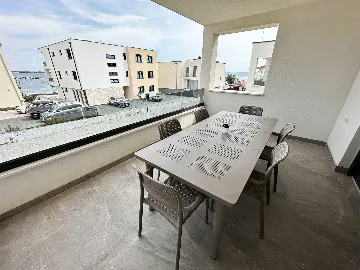 Balcony Sea-View Apartment in Vir (Sleeps 4)