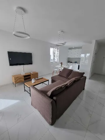 One-Bedroom Apartment with Terrace in Vir