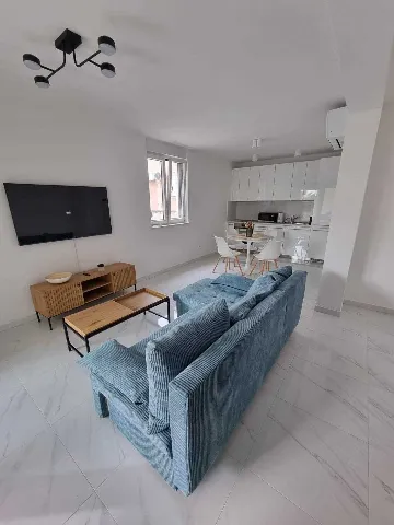 One-Bedroom Apartment with Sea View Terrace, Vir