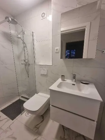 3-Bedroom Apartment with Balcony in Vir, Croatia