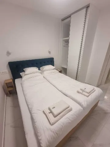 3-Bedroom Apartment with Balcony in Vir, Croatia