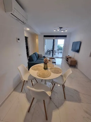 Sea-View Apartment with Terrace in Vir for 4