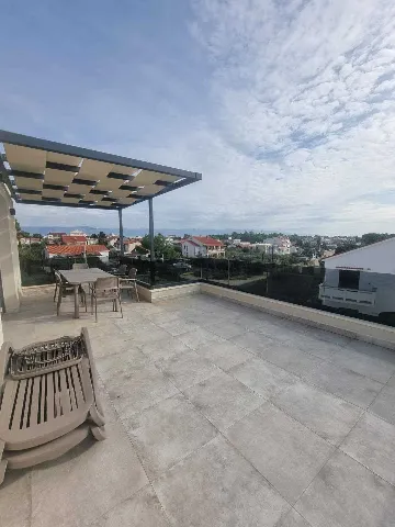 Studio Apartment with Terrace in Vir, Croatia