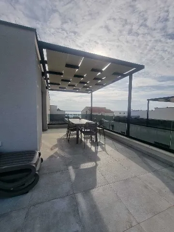 Sea-View Studio Apartment in Vir, Croatia