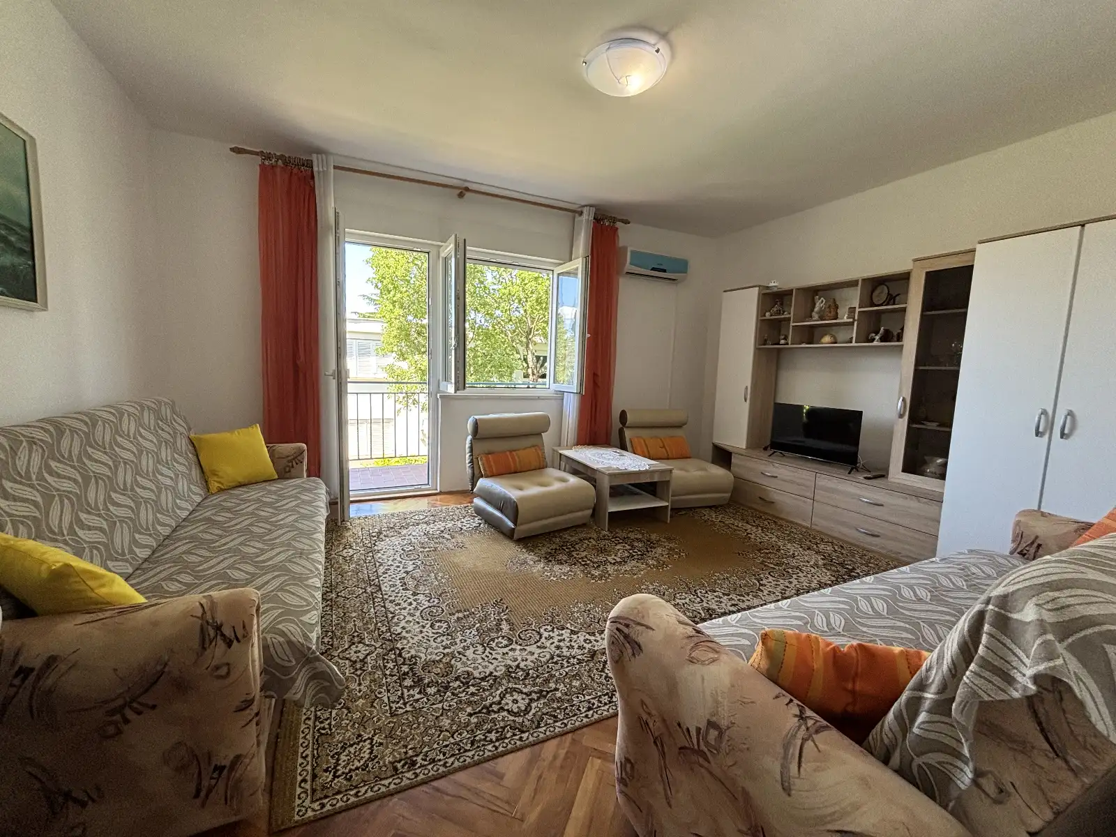 Apartman Karlo