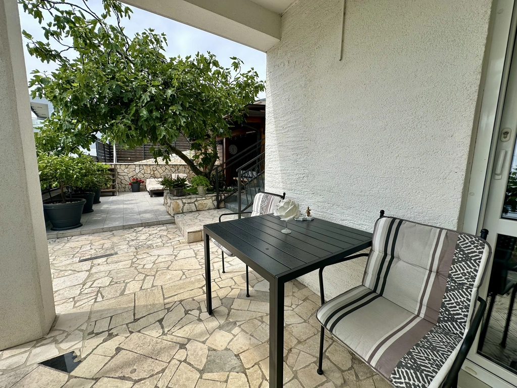 Apartment Jasminka 2
