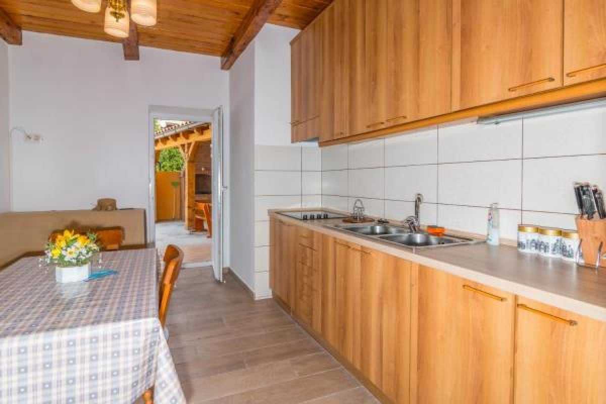 Apartman Sare 1