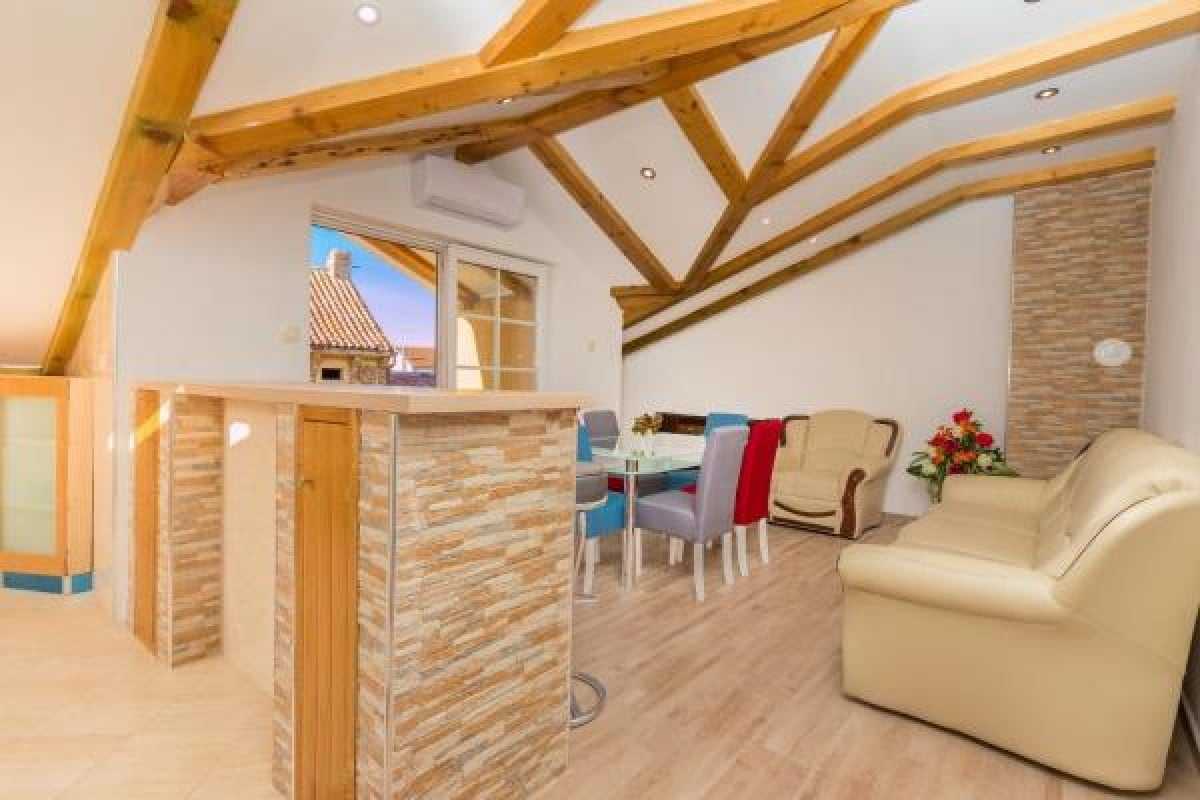 Apartman Sare 2
