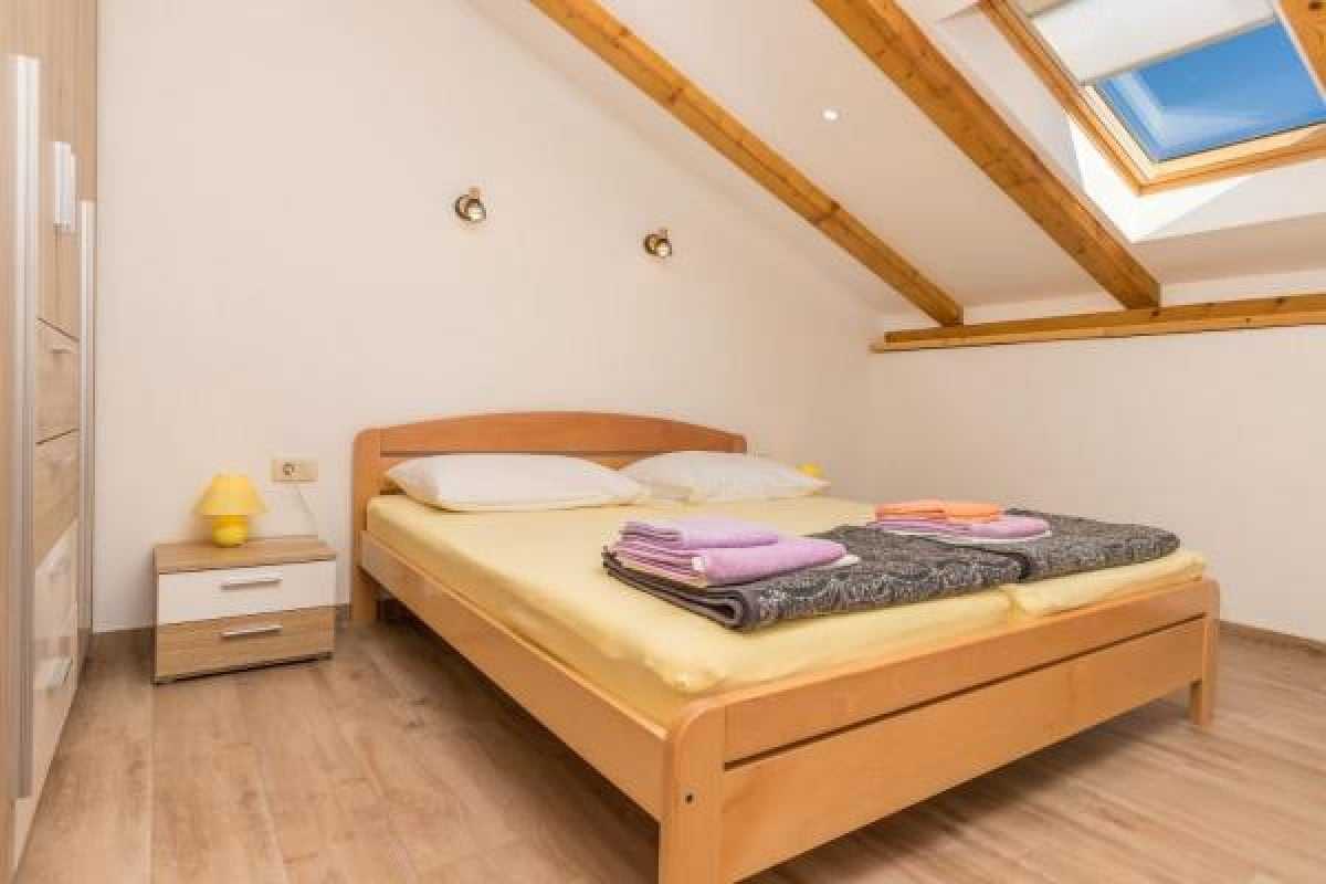 Apartman Sare 2
