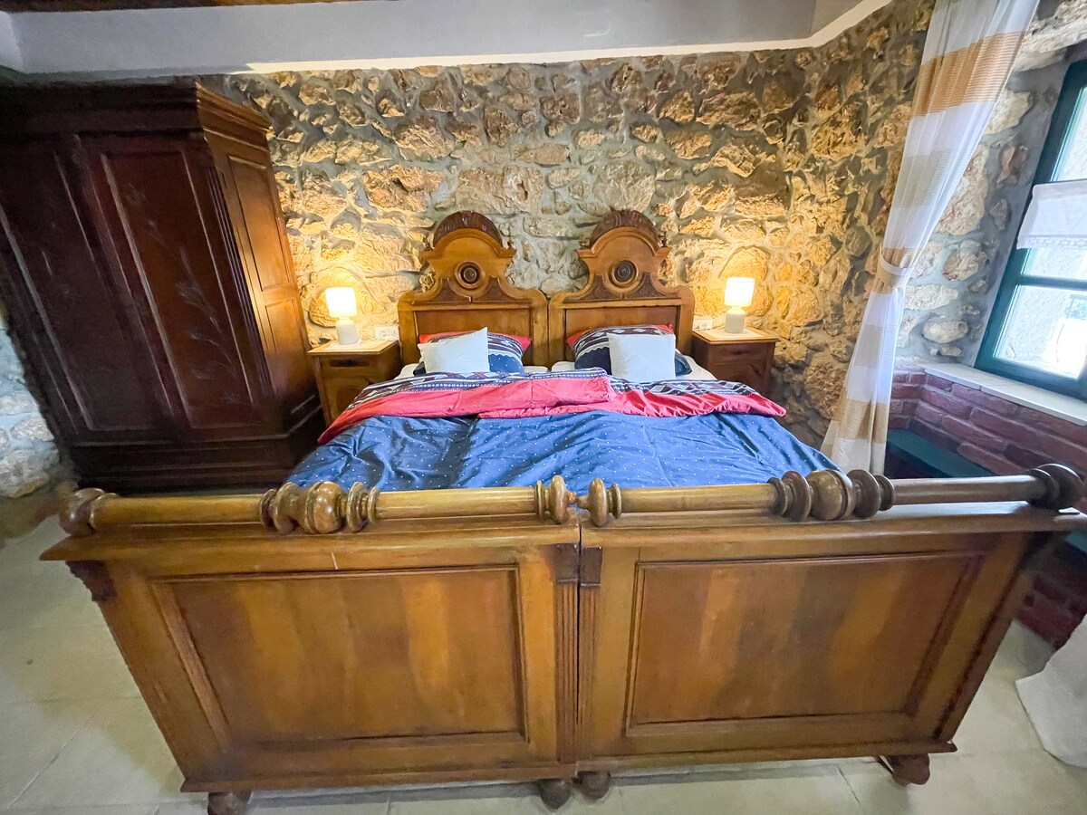 Tradicionalna primorska kuća za odmor Paun