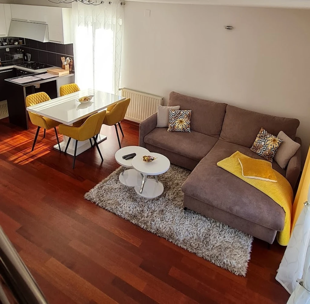 Apartman s bračnim krevetom