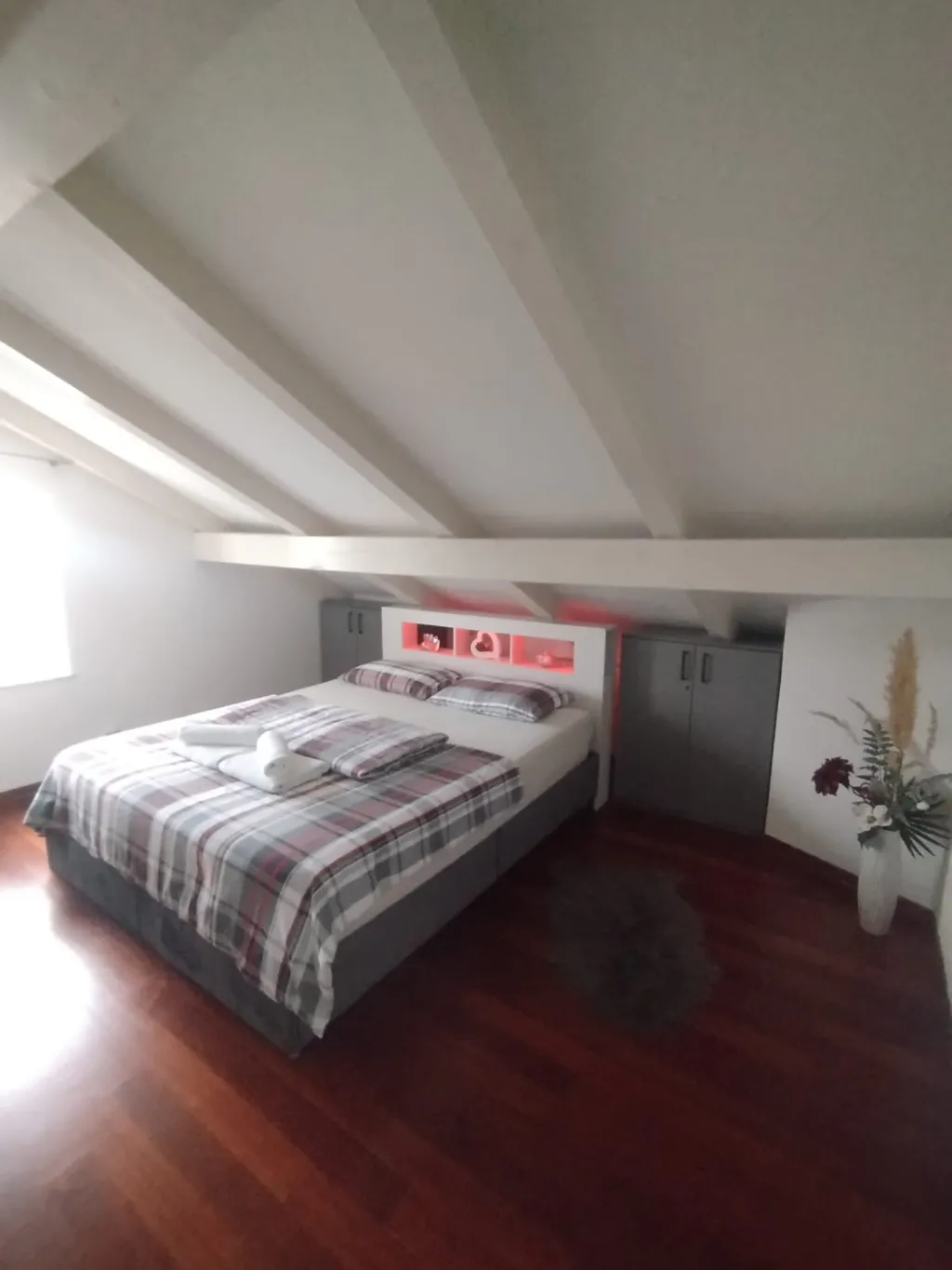 Apartman s bračnim krevetom