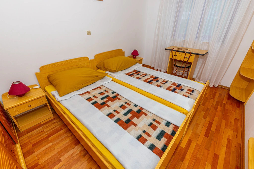 Apartment Mistral 3