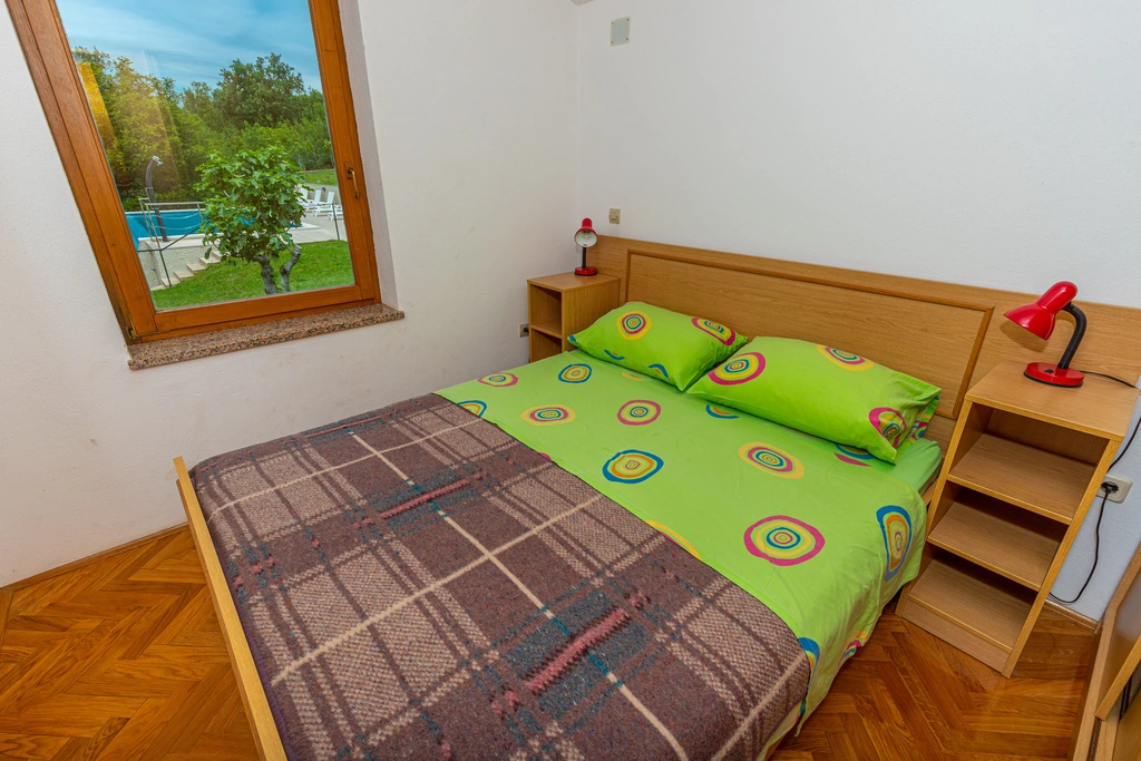 Apartment Mistral 4