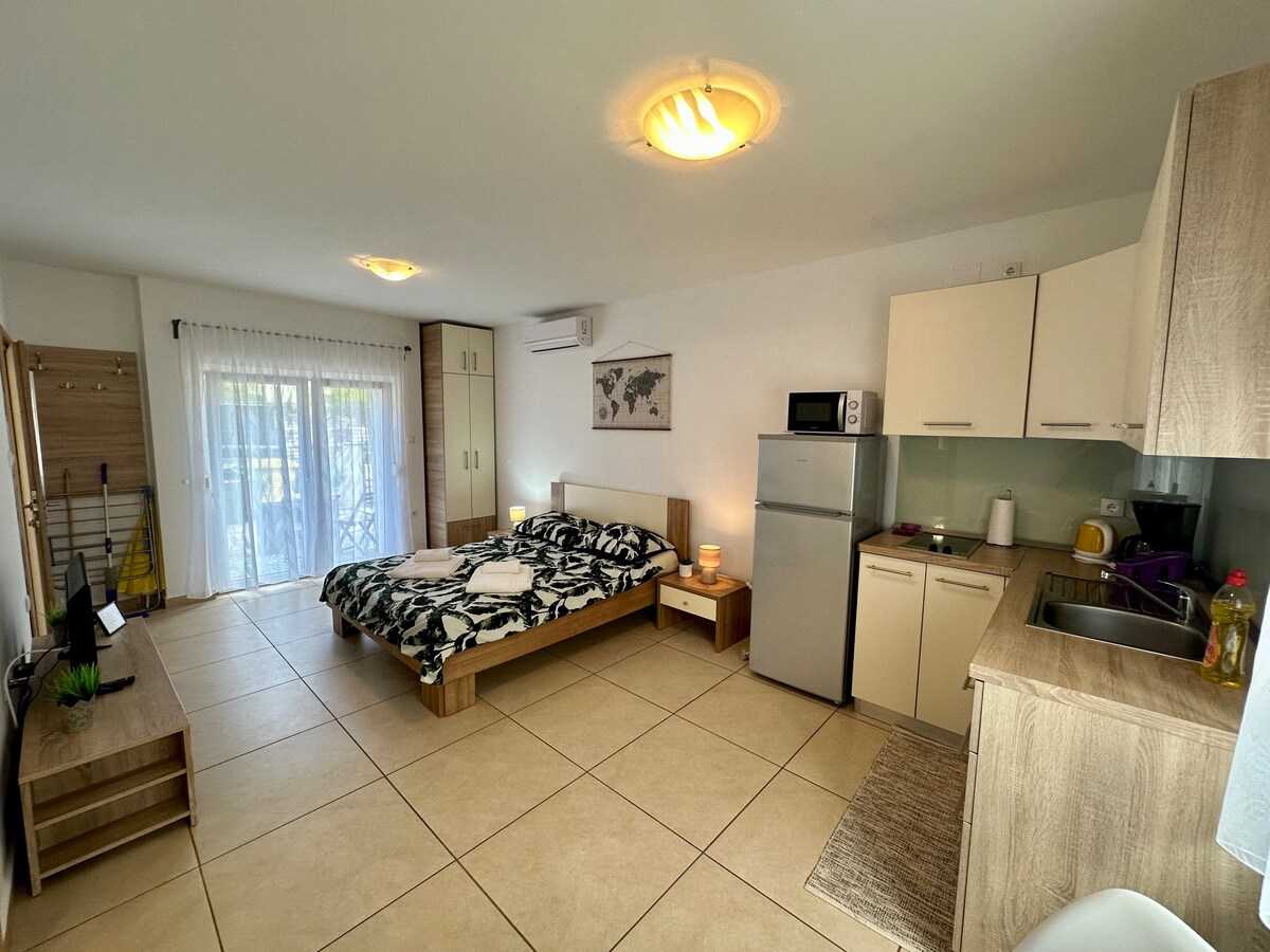 Studio apartment Easy