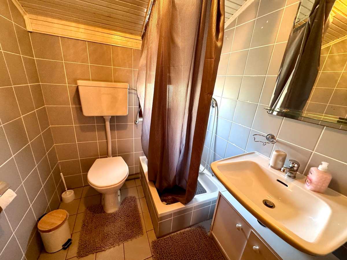 Apartman Lora 1
