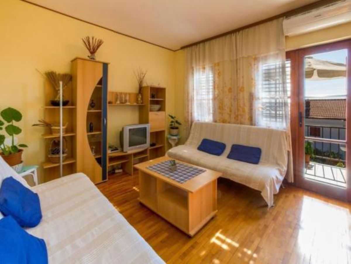 Apartment Franio 3