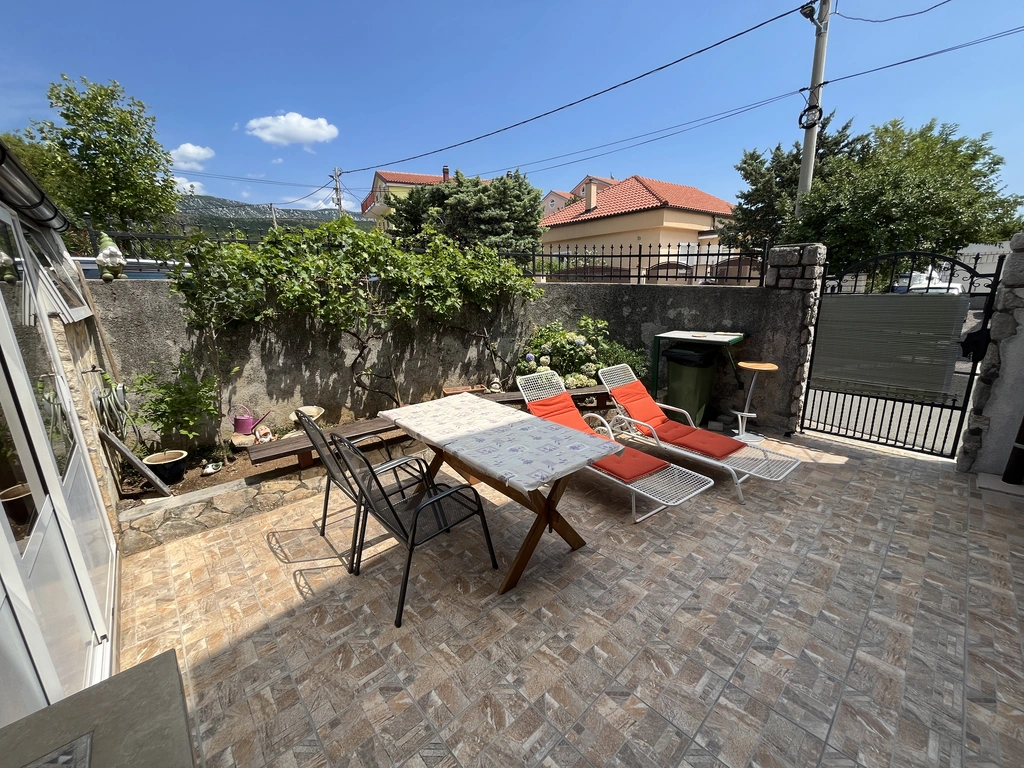 Apartment Rosa 2